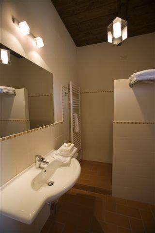 Agriturismo Camisassi Saluzzo Dış mekan fotoğraf